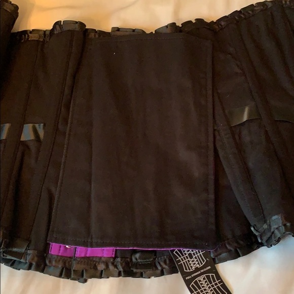 PRICE๐๐ปNWT Purple Steel Bone Corset Size 20 - Picture 7 of 8